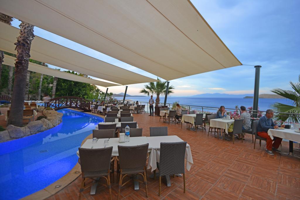 Lighthouse Beach Hotel Ortakent Kültér fotó